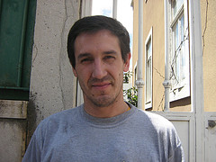 Chico en la calle
