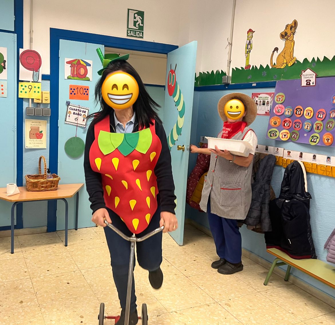 Fotografía SdA El Huerto Visita de seños disfrazadas