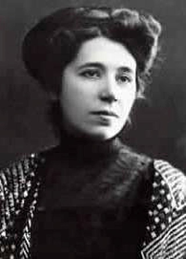 María Lejárraga María Lejárraga, escritora del siglo XX