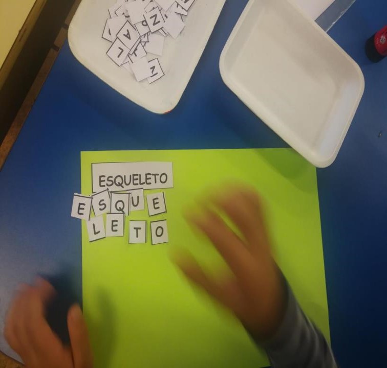 Nivel 1 - letras móviles