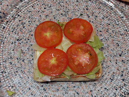 TOMATE