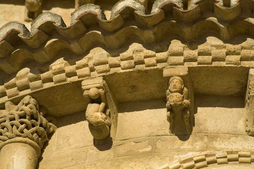 Detalle de la iglesia de San Martín de Tours