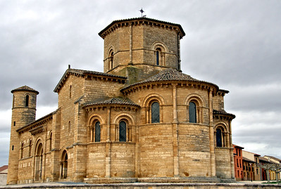 Iglesia de San Martín de Tours