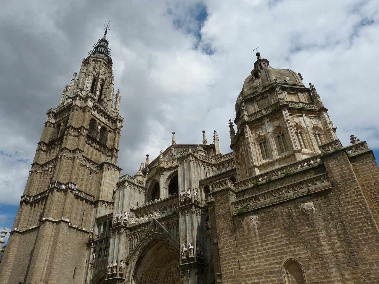 Exterior de la catedral de Toledo