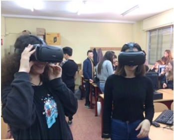 alumnos con gafas de rv